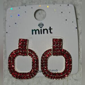 Sparkling Red Earrings